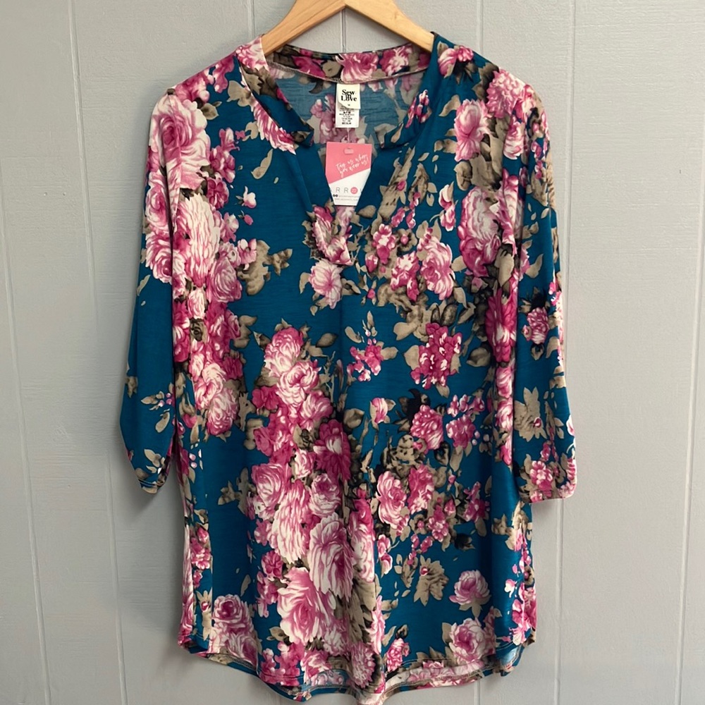 Sew in Love Floral Top Medium Teal Pink NWT New With Tags